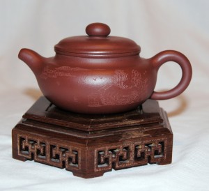 Чайник из исинской глины 